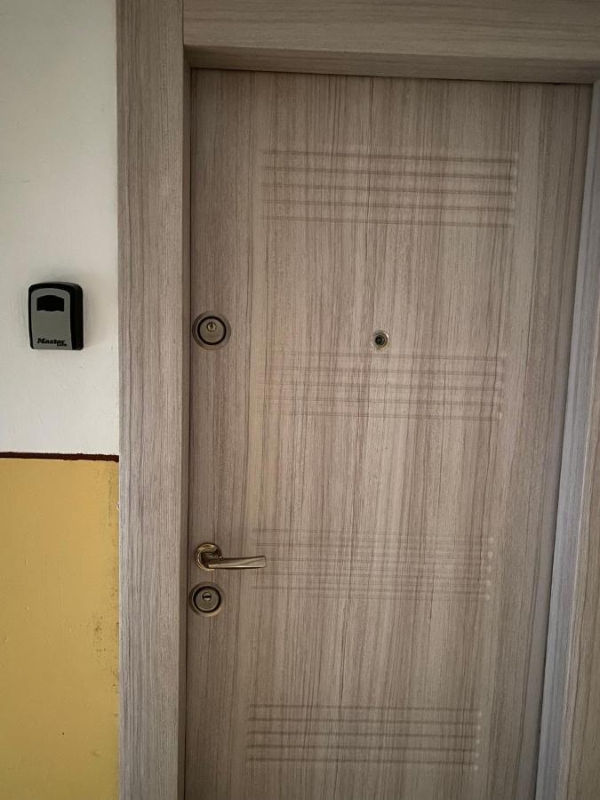 Grove Apartment Buzău Exterior photo